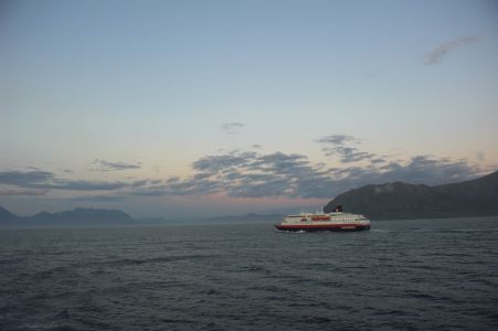 Sommerreise mit Hurtigruten