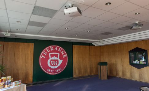 Digitalisierung zweier Dia-Schauen für Teekanne